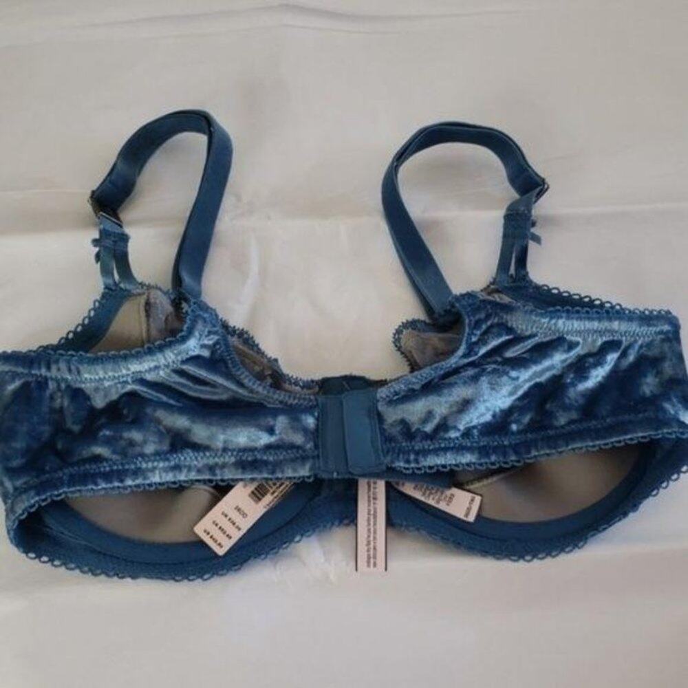 Victoria's Secret Bra Velvet Lace Pushup Women's Size 32DD New with Tags - Picture 7 of 7